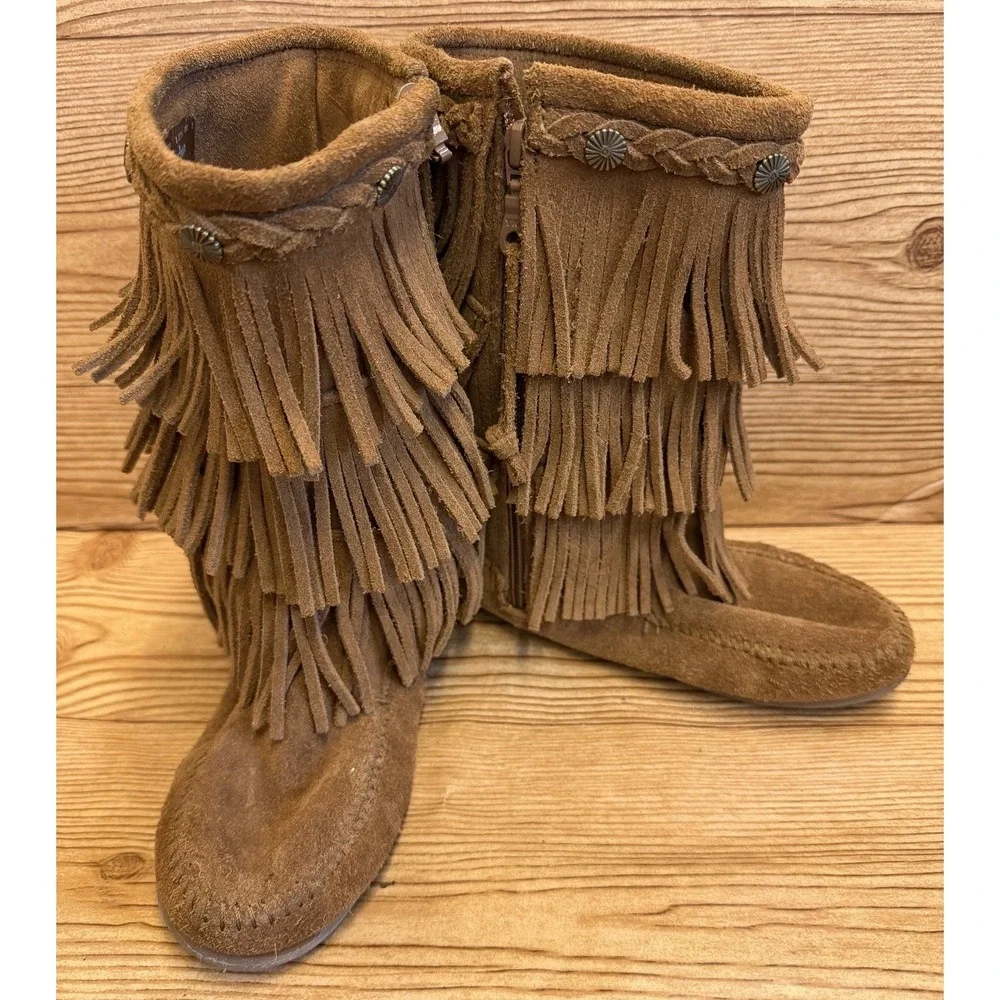 Minnetonka 3 Layer Triple Fringe Boot Moccasins Youth Sz 3 Brown Leather